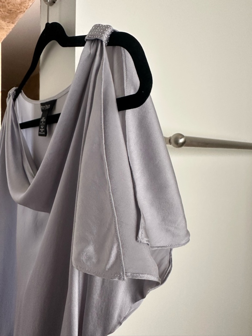 WHBM White House Black Market Sterling Silver Draped Neck Ruched Banded Blouse - Picture 5 of 8